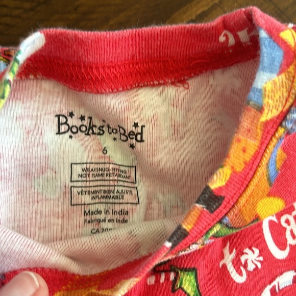 Unisex kids Elf PJs - Picture 3 of 5